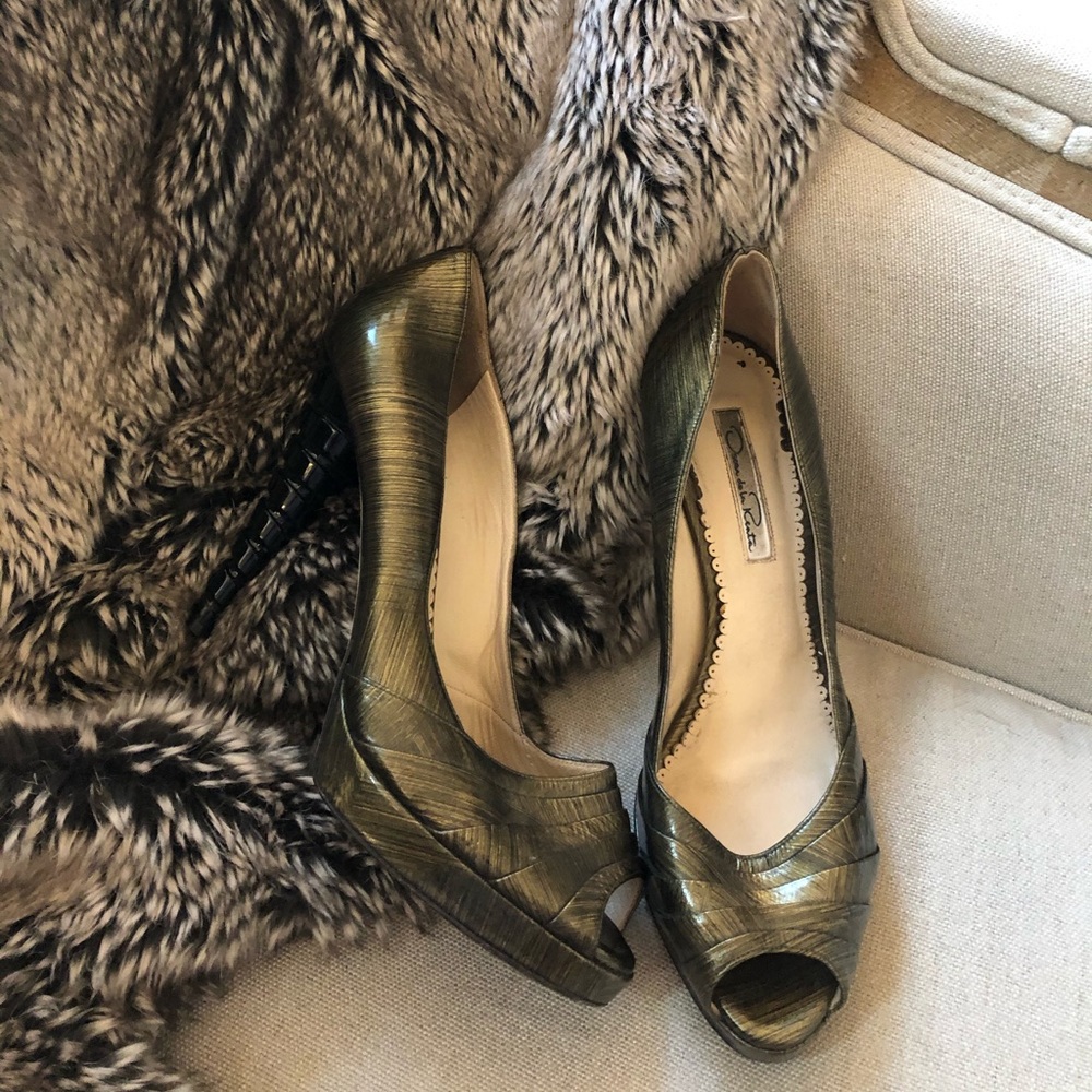 Vintage Oscar De La Renta Heels / Size 9